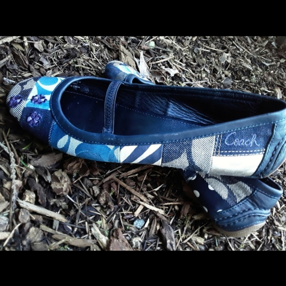 COACH Flats Shoes (Spring collection!] *sz 7.5m* - Picture 2 of 7